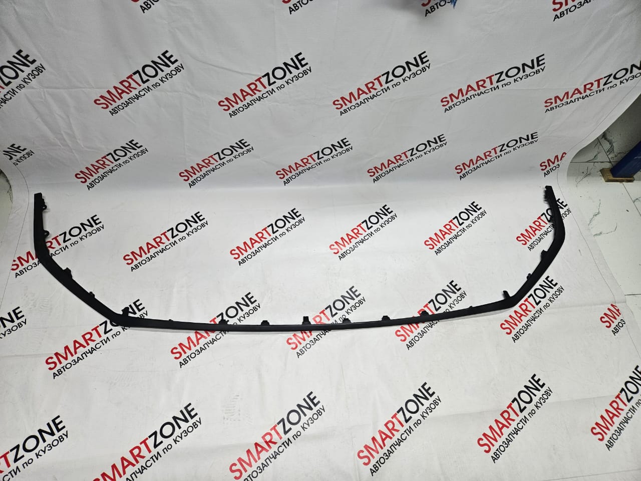 Нижняя часть бампер (ГУБА) EXT SIENNA 21-23 SE