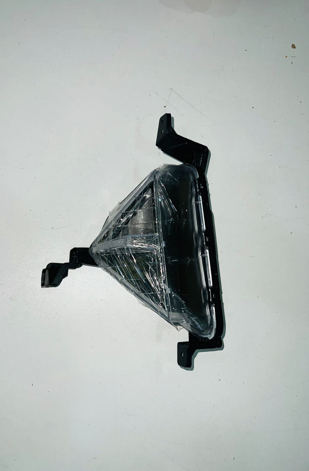 ПРОТИВОТУМАННАЯ ФАРА LH