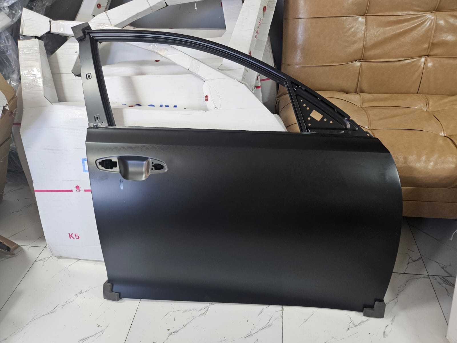 ЗАДНЯЯ ДВЕРЬ RH OPTIMA 2016-2021