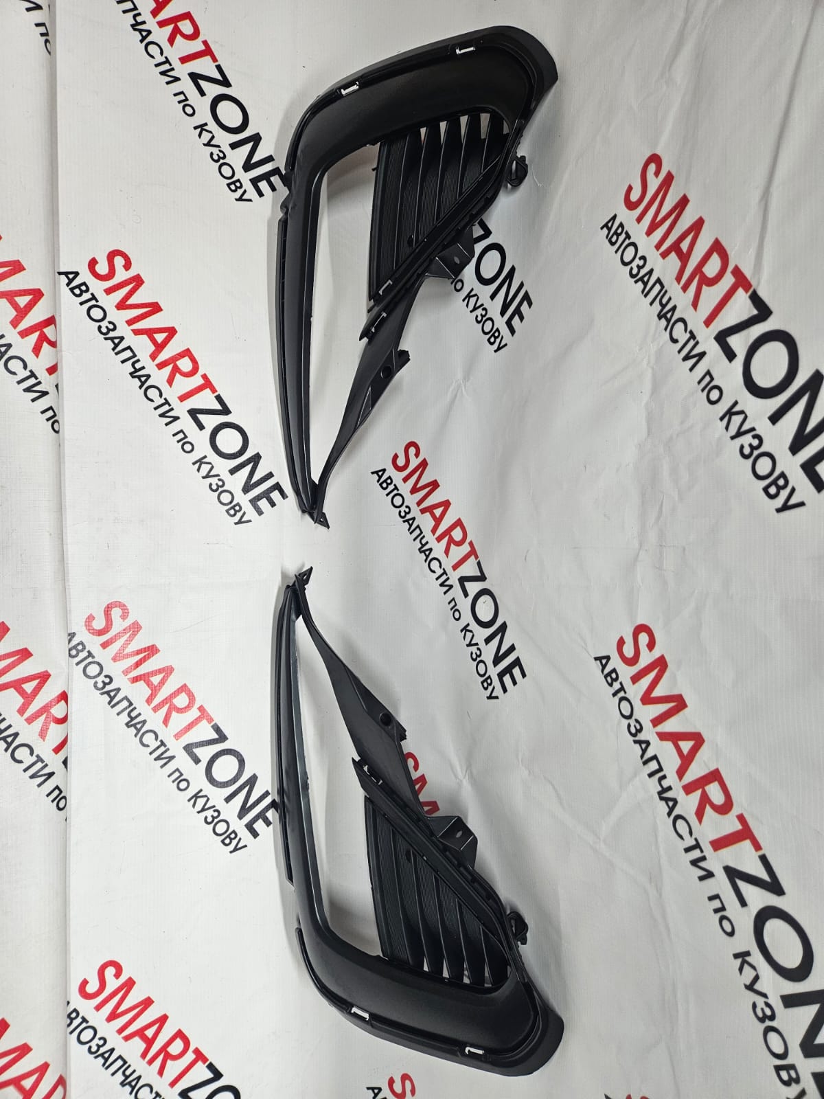 ОПРАВА ПРОТИВАТУМАННОЙ ФАРЫ НА OPTIMA RH 18-23