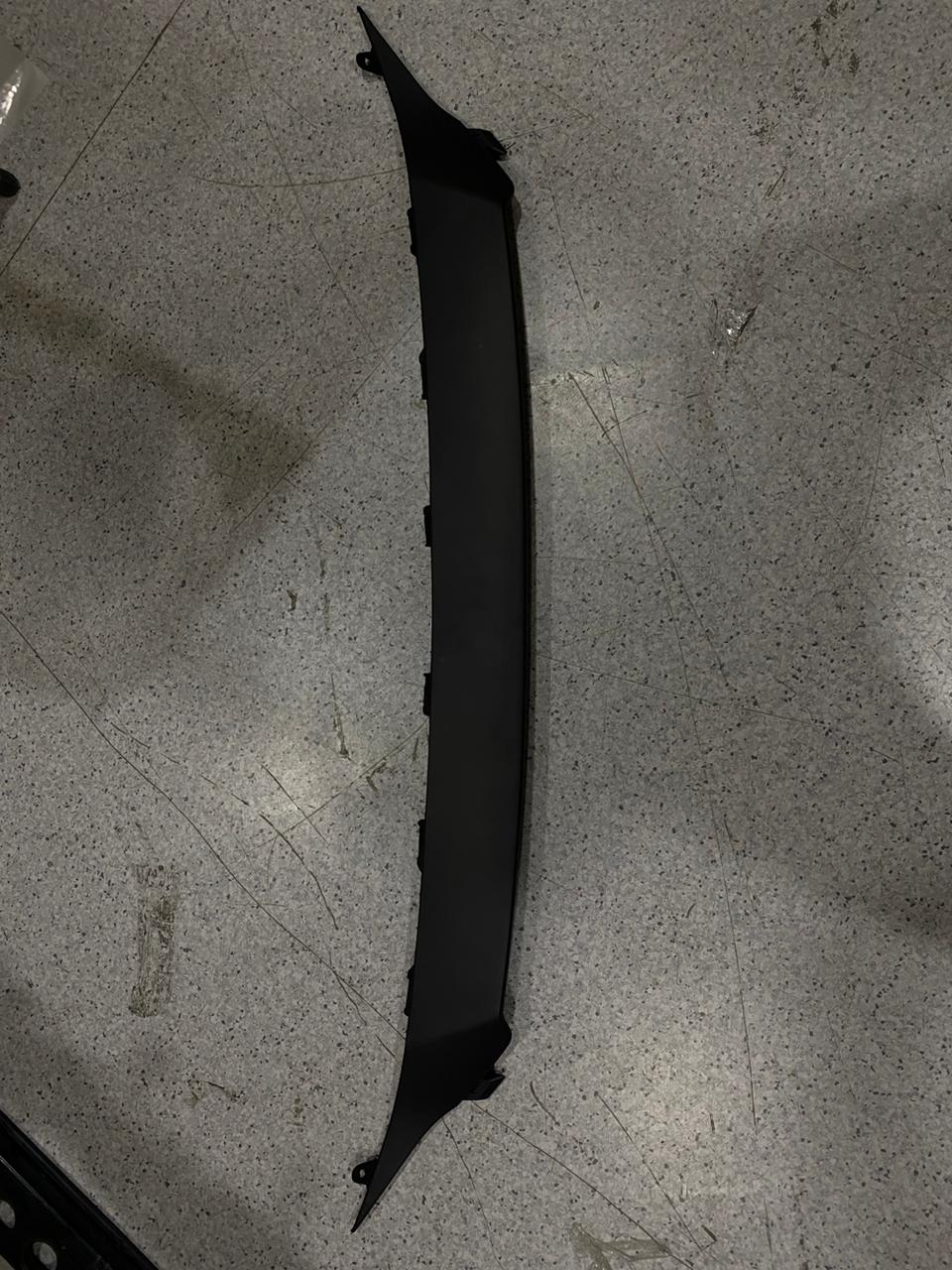 МОЛДИНГ РЕШЕТКИ РАДИАТОРА